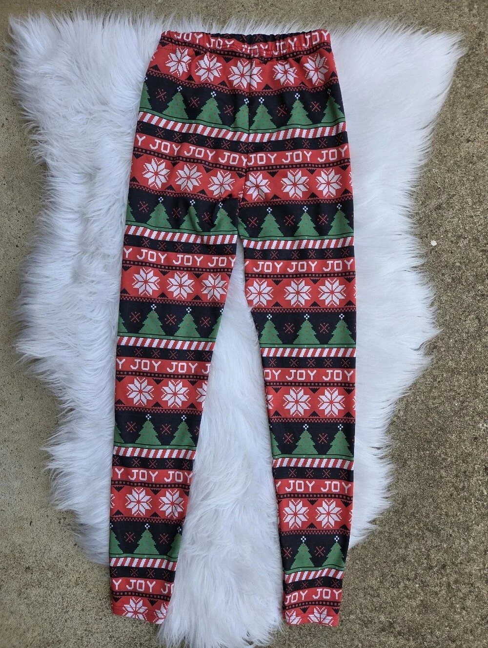 Joyce Concept festive christmas